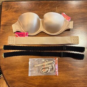 NWT The Bra Lab Angelina Beige Size 3 Large Band Black Lace Straps Abu Dhabi LOT